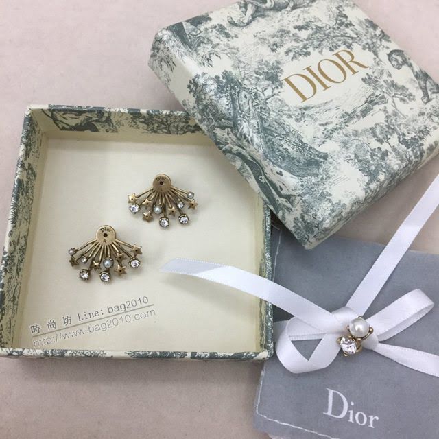 Dior飾品 迪奧經典熱銷款星星珍珠扇形耳釘耳環  zgd1465